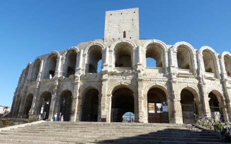 Arles Walking Tour, Visit Arles
