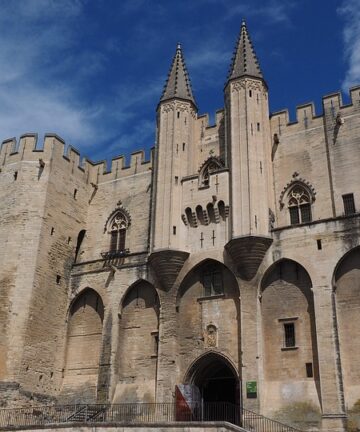 Avignon Walking Tour