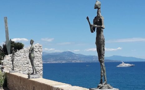 Visit Mougins, Mougins Tour Guide, Picasso Museum Antibes, Visit Antibes, The French Riviera