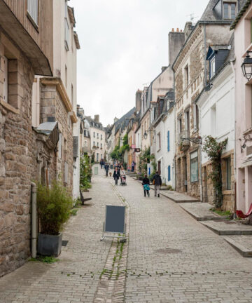 Book a Private Guide to visit Auray