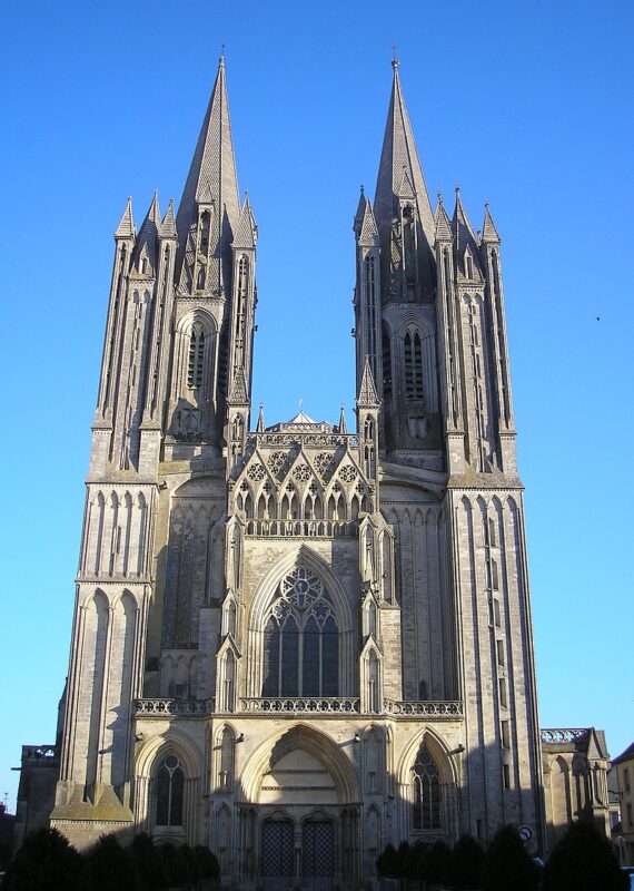 The Best City Tour in COUTANCES