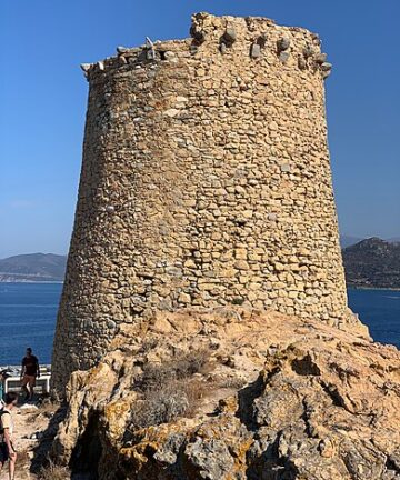 The Best City Tour in ILE ROUSSE