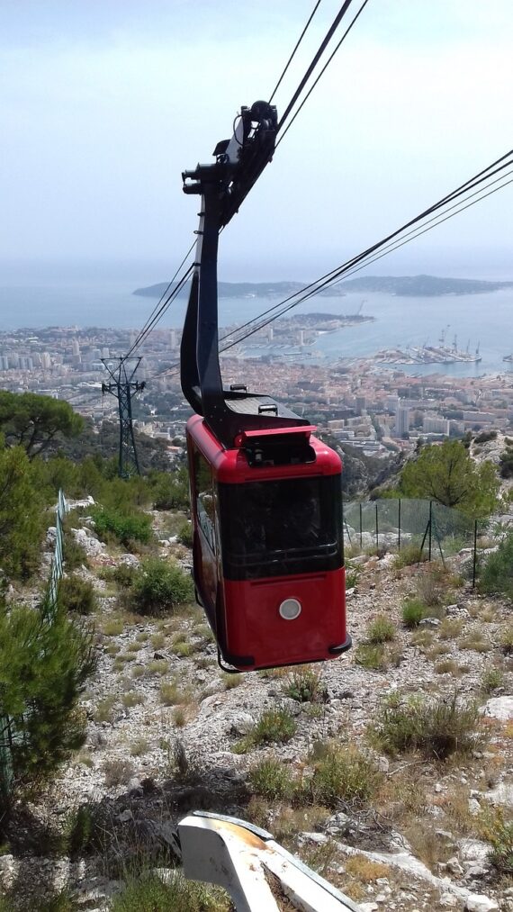 The Best City Tour in TOULON