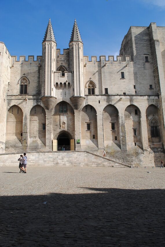 The Best City Tour in AVIGNON