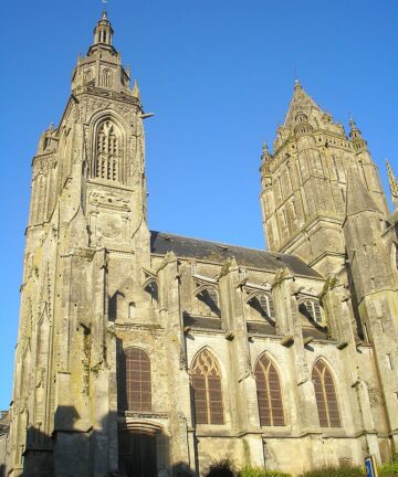 Book a Private Guide to visit Coutances