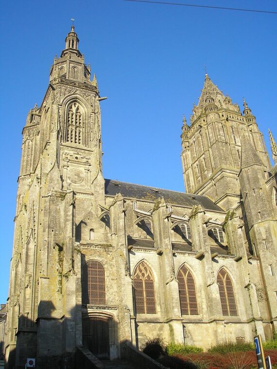 Book a Private Guide to visit Coutances