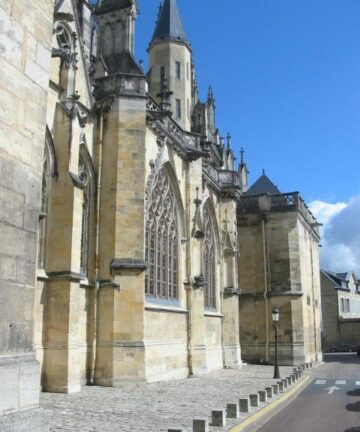 The Best City Tour in NEVERS