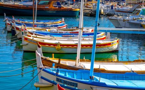 Cassis port