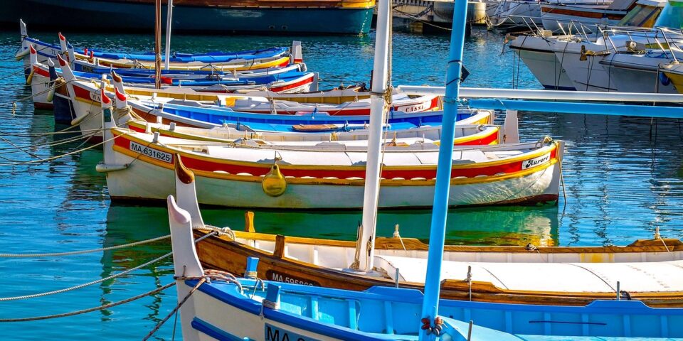 Cassis port