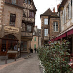 Visit Moulins, Guides France