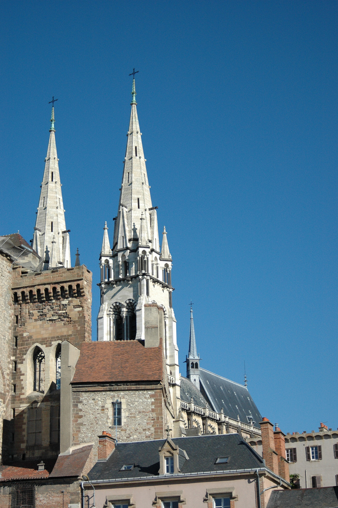 Visit Moulins, Guides France