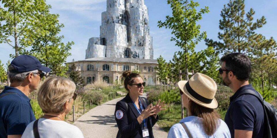 LUMA arles tour group